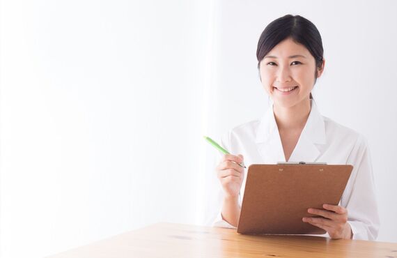 駐車場も完備し家に居てもお薬を受け取れるサービスも | 左京区でお薬の事ならの宝ヶ池調剤薬局までご相談ください